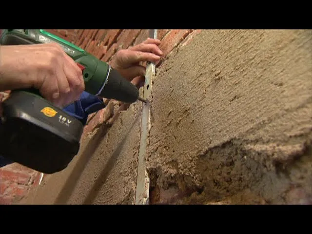 Kiedy wyciągać listwy tynkarskie: fakty które musisz poznać przed decyzją