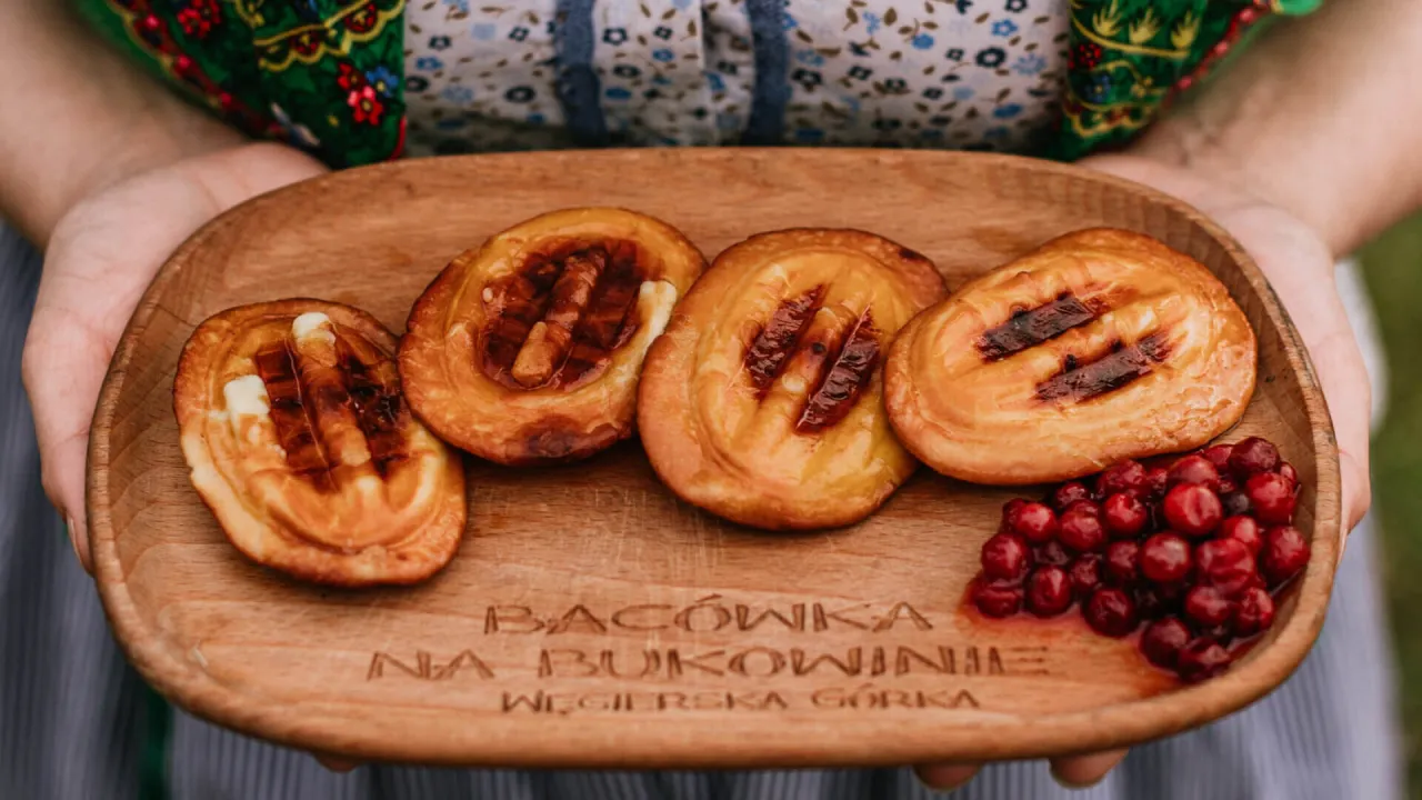 Bacówka Bukowina: Jak rozpoznać prawdziwy oscypek i smak Podhala? Bacówka Bukowina: Jak rozpoznać prawdziwy oscypek i smak Podhala?