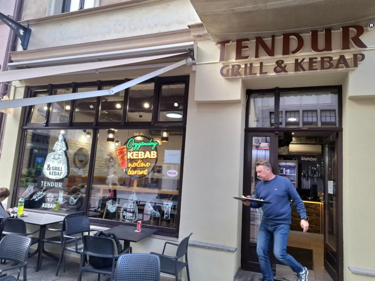 Gdzie zjeść w Ustroniu - odkryj najlepsze restauracje i smaki Gdzie zjeść w Ustroniu - odkryj najlepsze restauracje i smaki