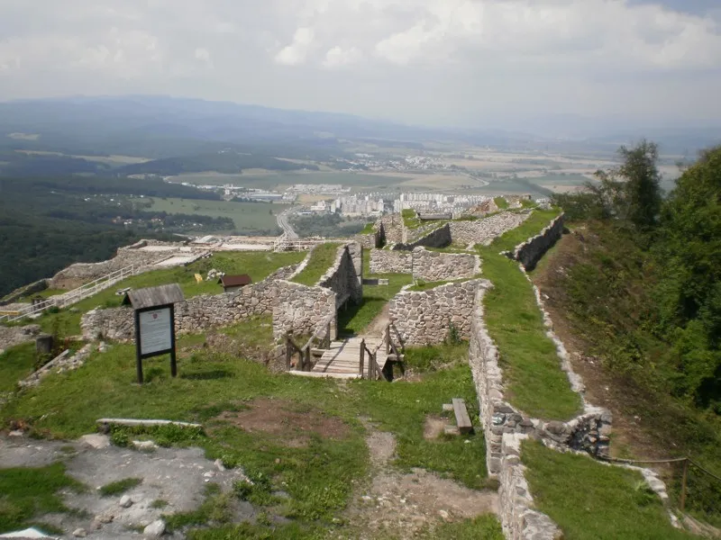 Zwoleń atrakcje: odkryj ukryte skarby i niezapomniane miejsca
