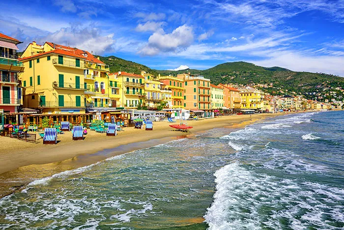 Seebad Italienische Riviera: Kreuzworträtsel-Lösungen & Urlaubstipps