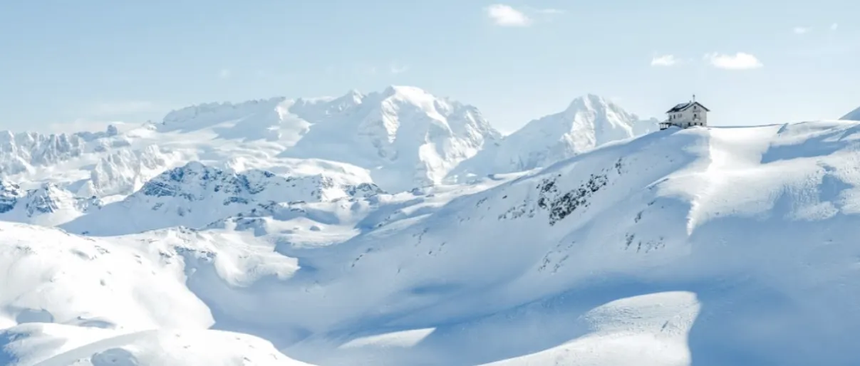 Jak wybrać najlepszą platformę rozrywki online na długie zimowe wieczory w górach