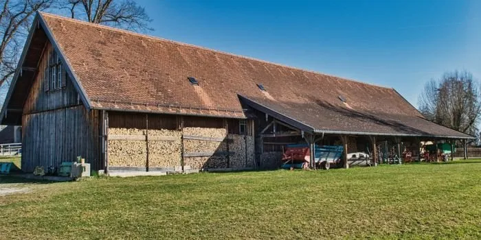 Jak uniknąć podatku od budynku gospodarczego i zaoszczędzić pieniądze