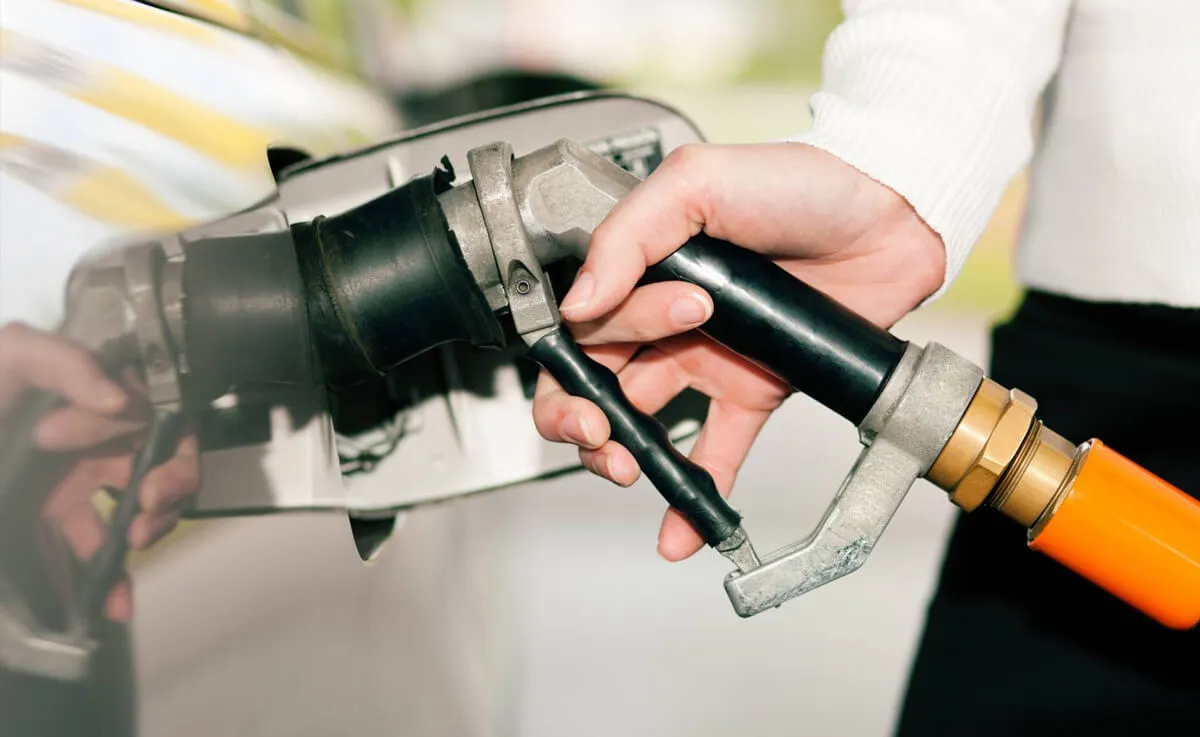 Czym się różni LPG od CNG? Kluczowe różnice, które musisz znać