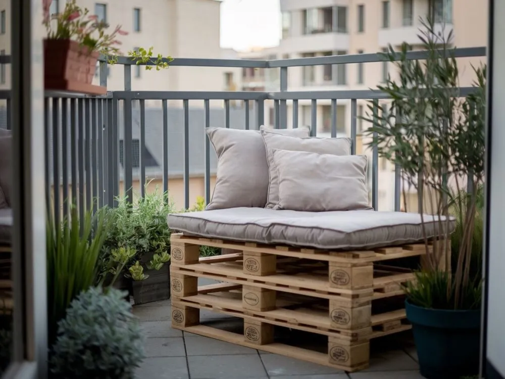 Siedzisko na taras jak zrobić – proste metody na praktyczne rozwiązanie