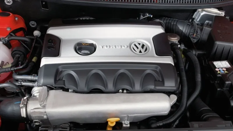 Które silniki benzynowe nie biorą oleju? Odkryj najlepsze modele