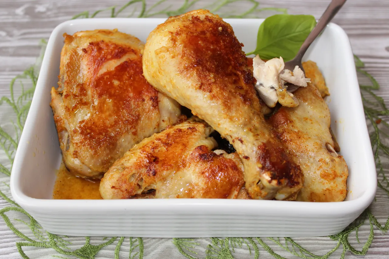 Jak wykorzystać gotowane udka z kurczaka w pysznych daniach?