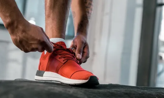 Jak sprawdzić oryginalność butów adidas i uniknąć podróbek