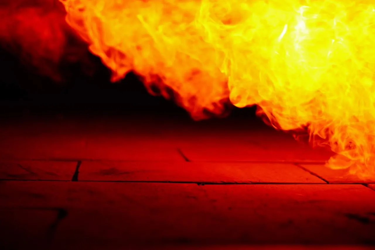 Kremacja jaka temperatura: jak wysoka temperatura wpływa na proces?