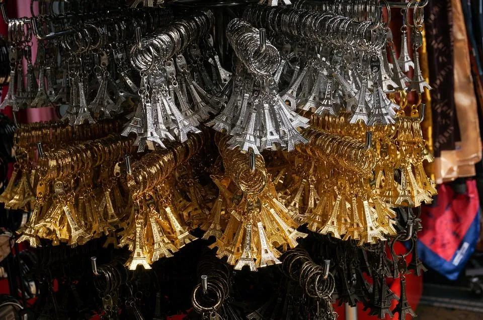Co warto kupić we Francji, aby nie przepłacić i przywieźć najlepsze pamiątki