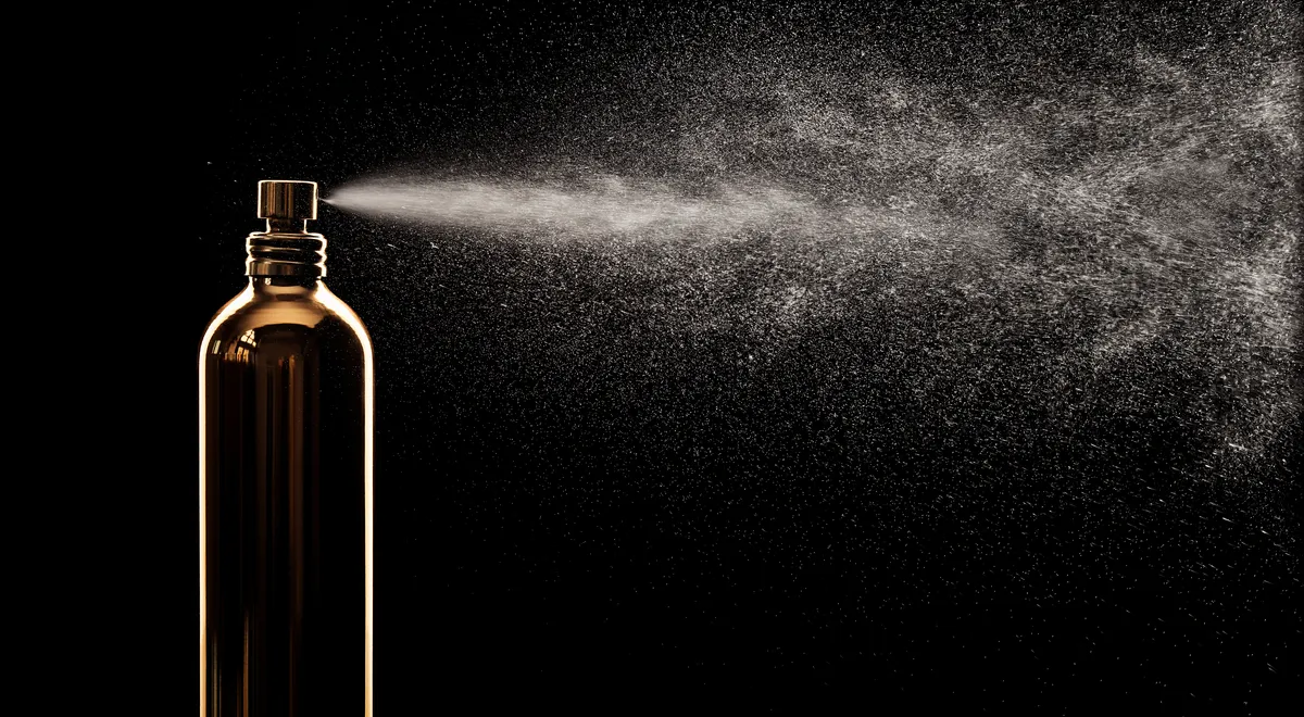 Dlaczego lubimy zapach benzyny? Naukowe wyjaśnienie