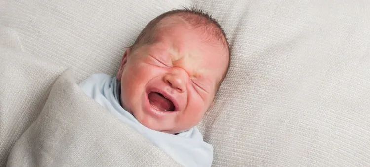 Jak wygląda kolka u niemowlaka? Objawy, które musisz znać