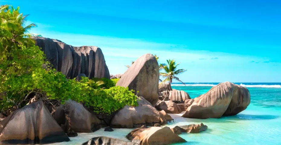 Seszele kiedy jechać, aby uniknąć deszczu i cieszyć się słońcem