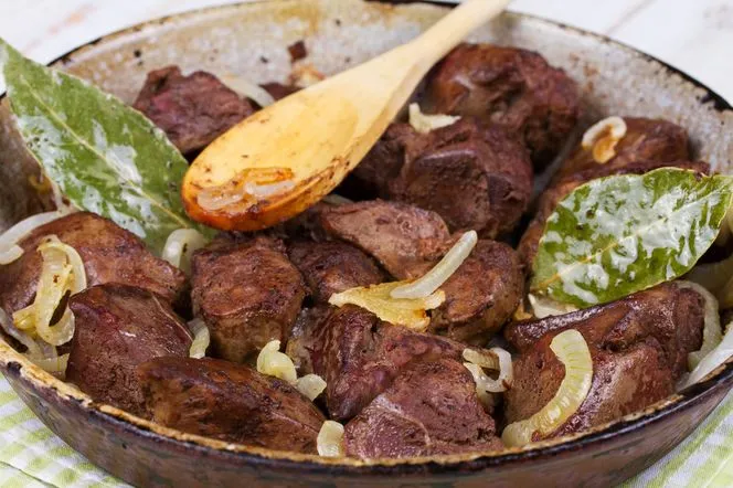 Jak usmażyć wątróbkę wołową żeby była miękka i soczysta? Oto sekrety