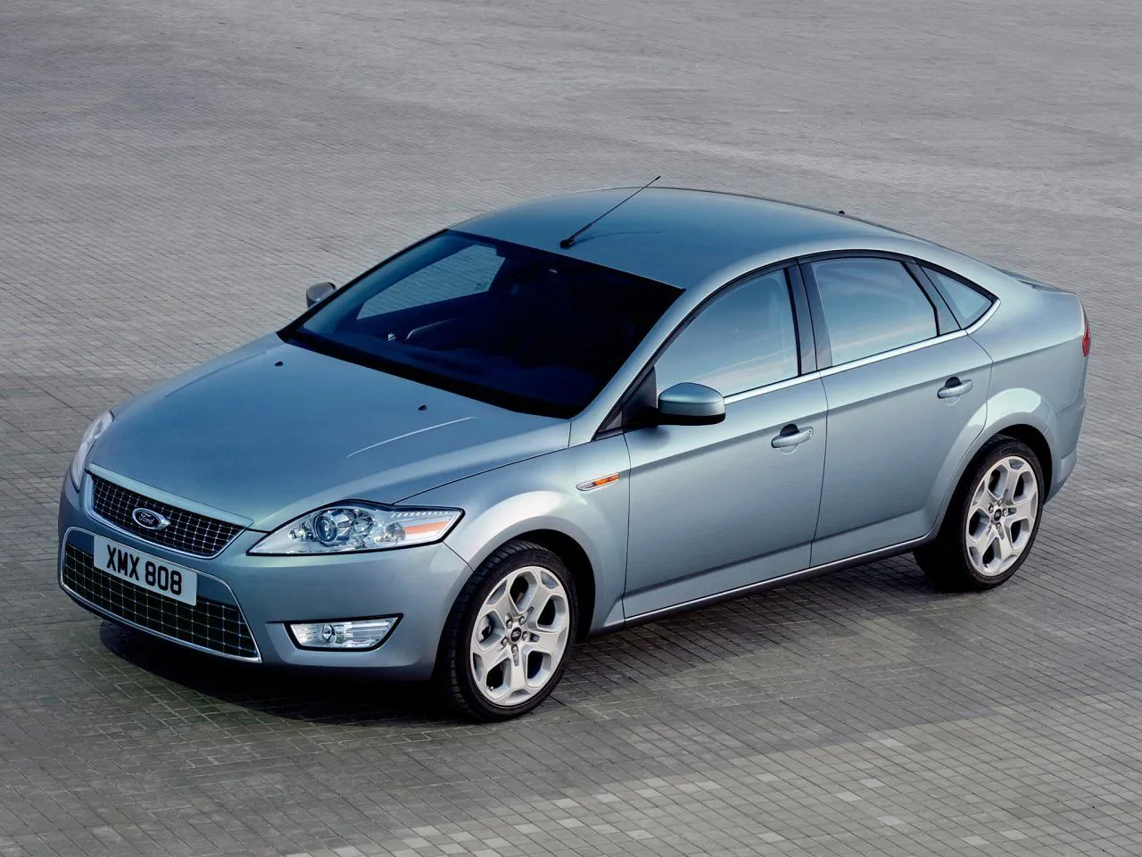 Ford Mondeo MK4: Wersje wyposażenia i ich najważniejsze cechy i funkcje