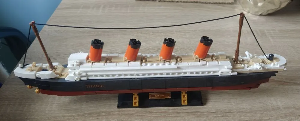 Najlepsze zabawki związane z statkiem Titanic dla dzieci i dorosłych
