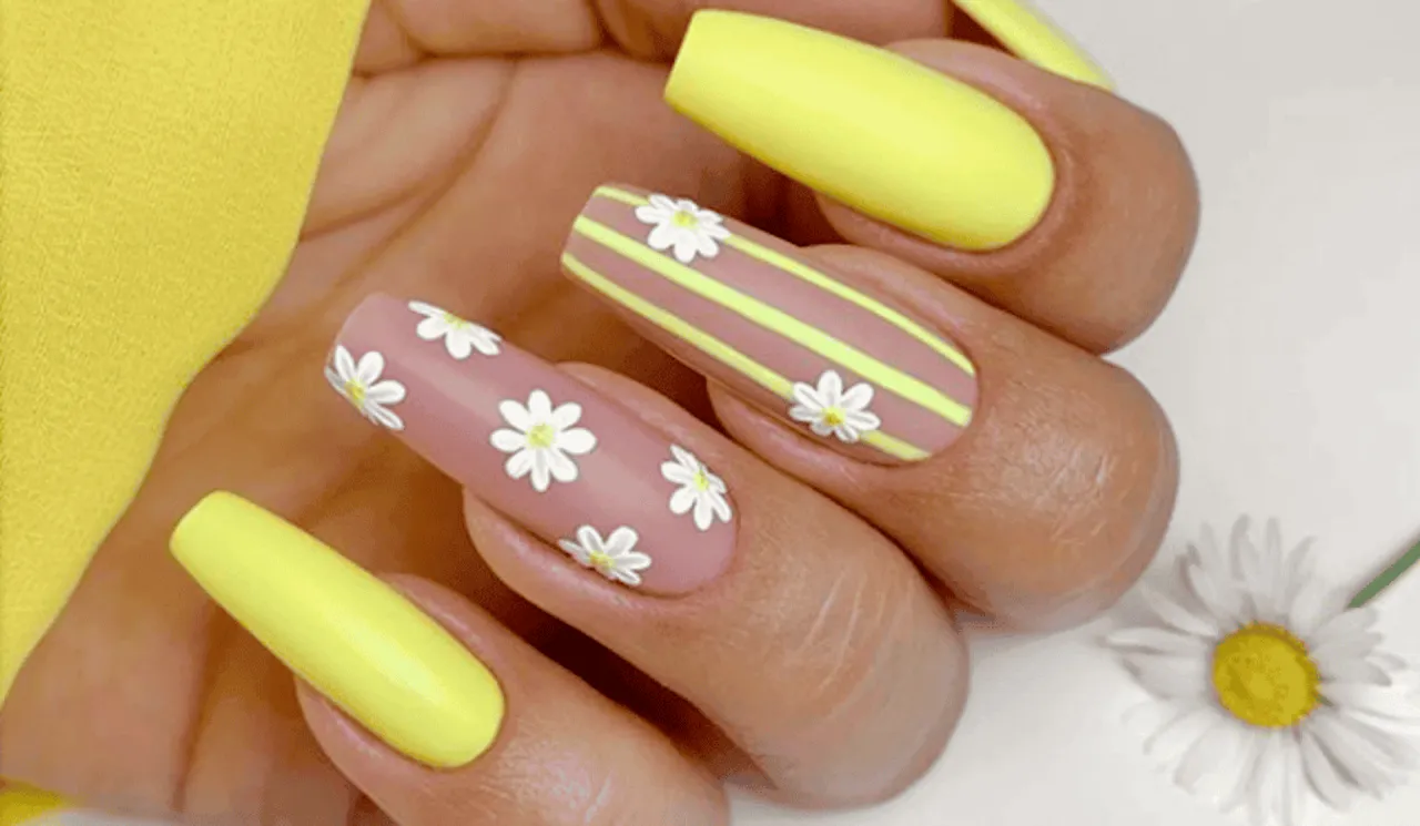 Proste wzorki na paznokciach: Twój przewodnik krok po kroku