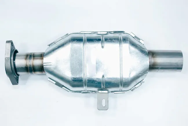 Jak wypalić katalizator w benzynie, aby uniknąć kosztownych napraw