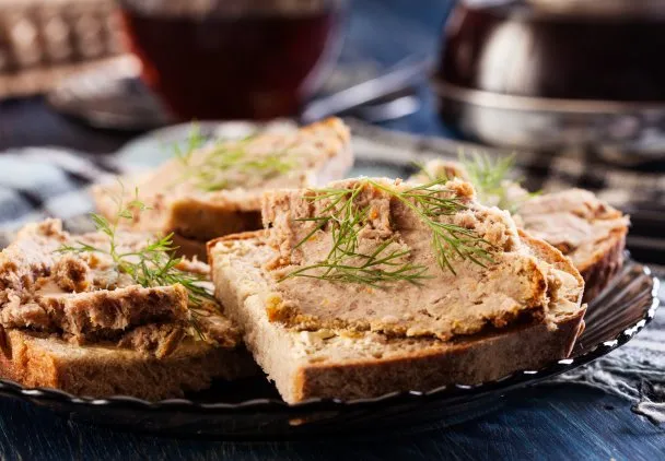 Jak zrobić pasztet z gęsi: prosty przepis na domowy przysmak