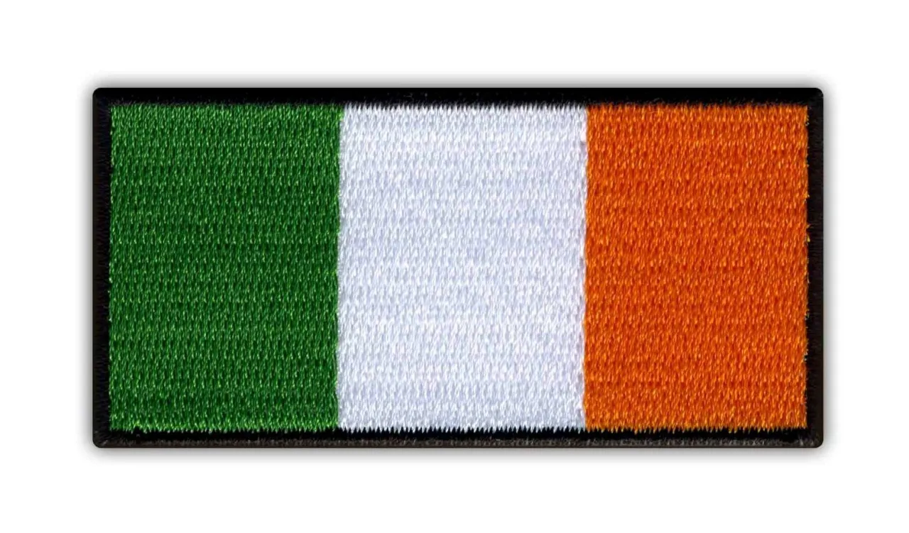Jak wygląda flaga Irlandii? Odkryj jej znaczenie i kolory