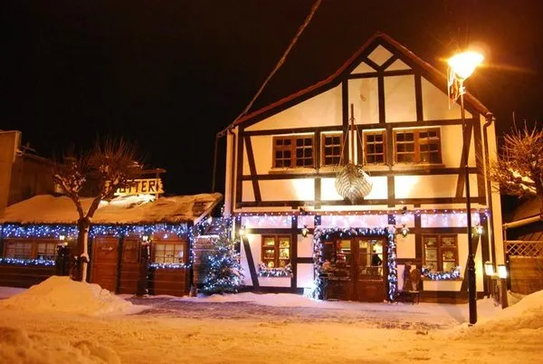 Gdzie zjeść w Helu? Odkryj najlepsze restauracje i smaki