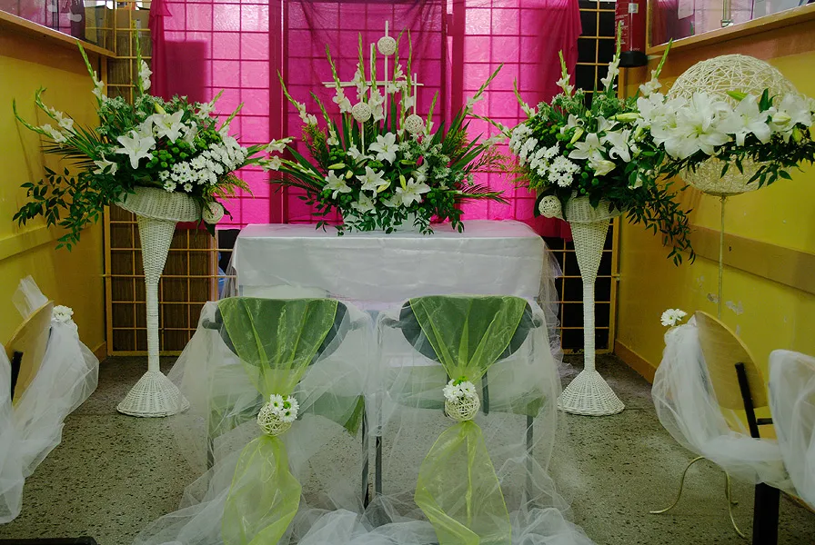 Jakie kwiaty na ołtarz do kościoła - piękne i symboliczne wybory