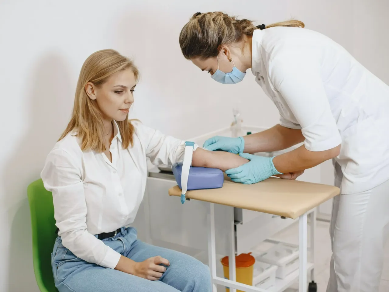 Czy przed badaniem TSH brać Letrox? Kluczowe informacje dla pacjentów