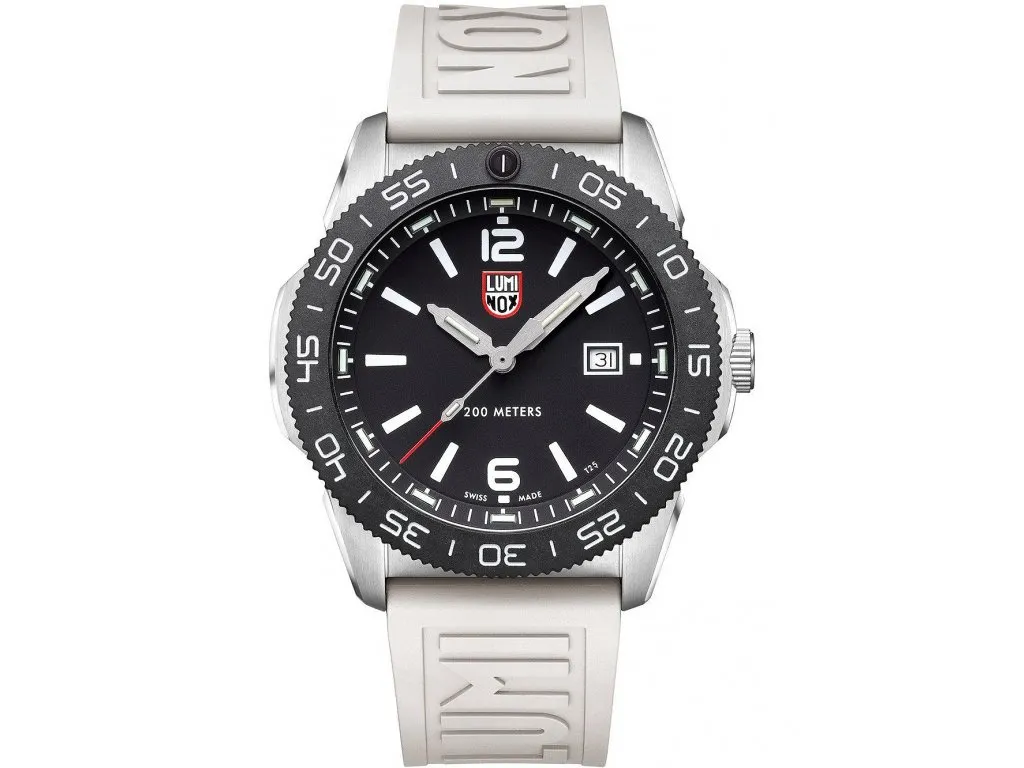 Zegarki męskie Luminox - wytrzymałość i styl dla aktywnych mężczyzn