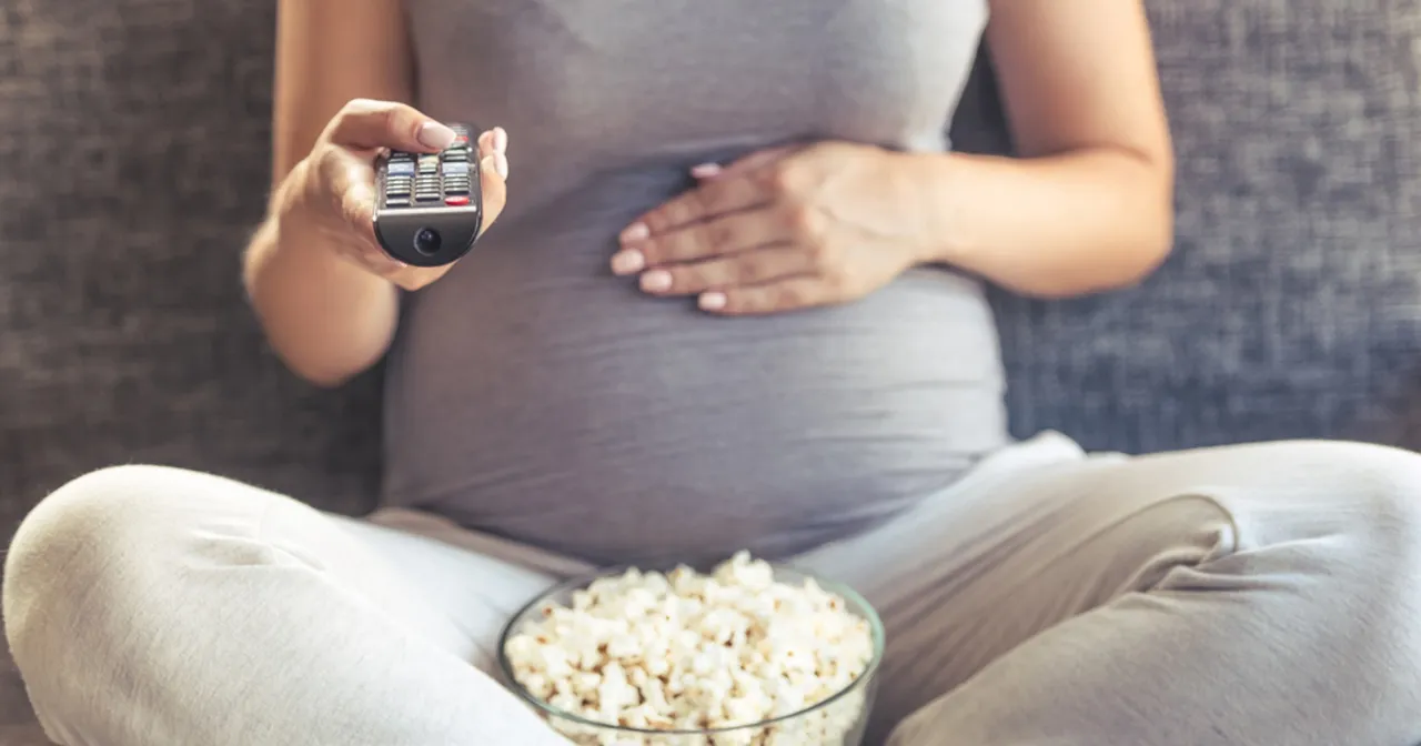 Najlepsze filmy o ciąży, które poruszają emocje i wyzwania rodzicielstwa