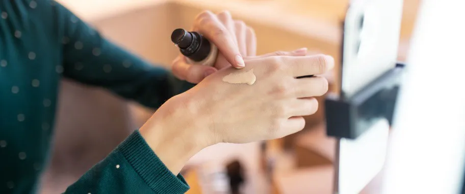 Krem bb cc czy dd - który wybór sprawi, że twoja skóra zyska blask?