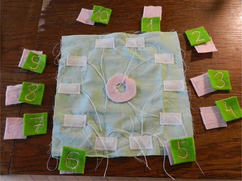 Jak zrobić książeczkę sensoryczną, która zachwyci Twoje dziecko?