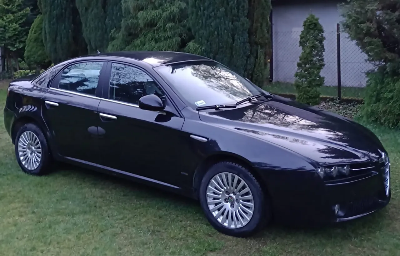 Alfa Romeo 159 – Opinie, recenzje i wady tego modelu