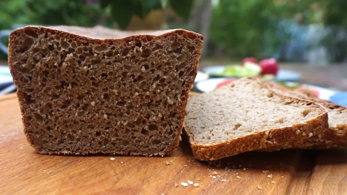 Dlaczego chleb żytni jest zdrowy: 7 kluczowych korzyści dla Twojego zdrowia