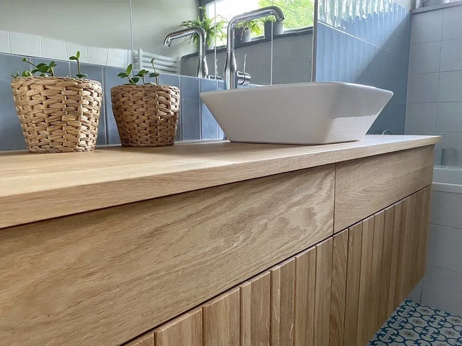 Czym przykleic umywalkę do szafki, aby uniknąć problemów z wilgocią