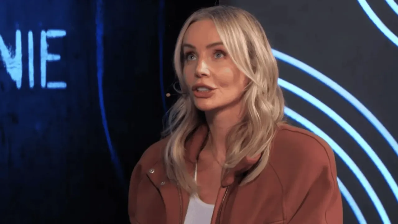 Ewa O.: Kim jest kelnerka, która przerwała milczenie w sprawie Staraka?