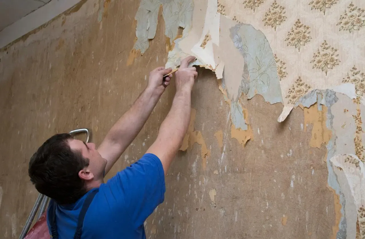 Jak wyrzucić starą tapetę? Sprawdź, gdzie i jak.