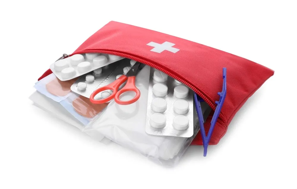 Jak wygląda apteczka? Kompletny przewodnik po zawartości