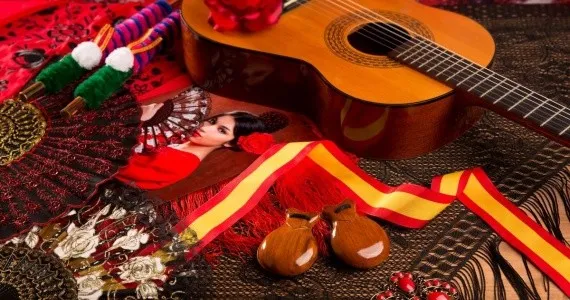 Co można przywieźć z Hiszpanii samolotem? Sprawdź zakazy i pamiątki