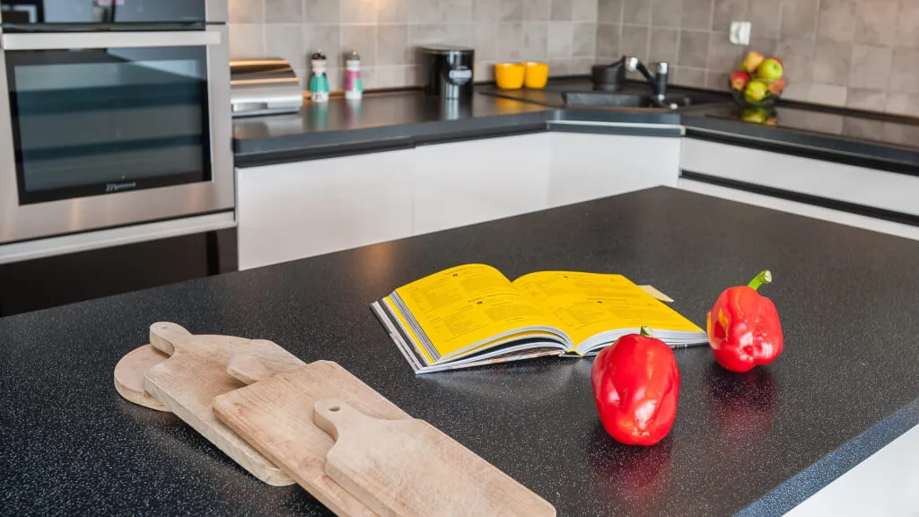 Z czego zrobić blat do bieżni? Najlepsze materiały i porady