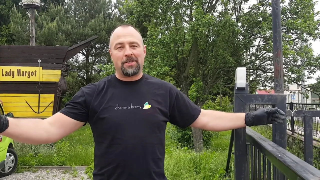 Jak prawidłowo smarować bramę przesuwną? Poradnik konserwacji