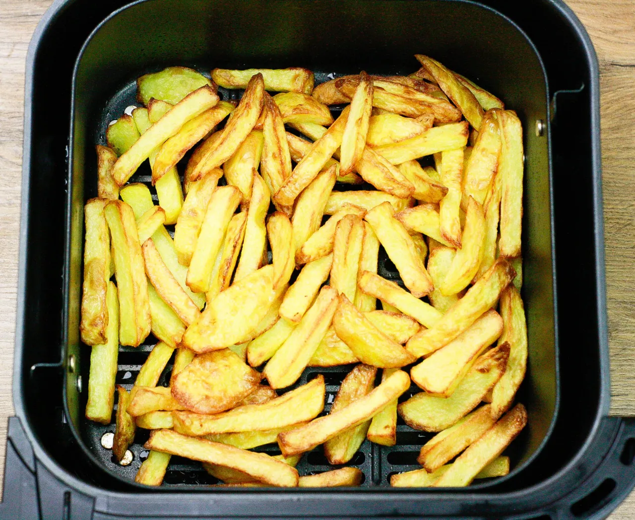 Jak długo piec frytki? Sekrety chrupkości z piekarnika i Air Fryer