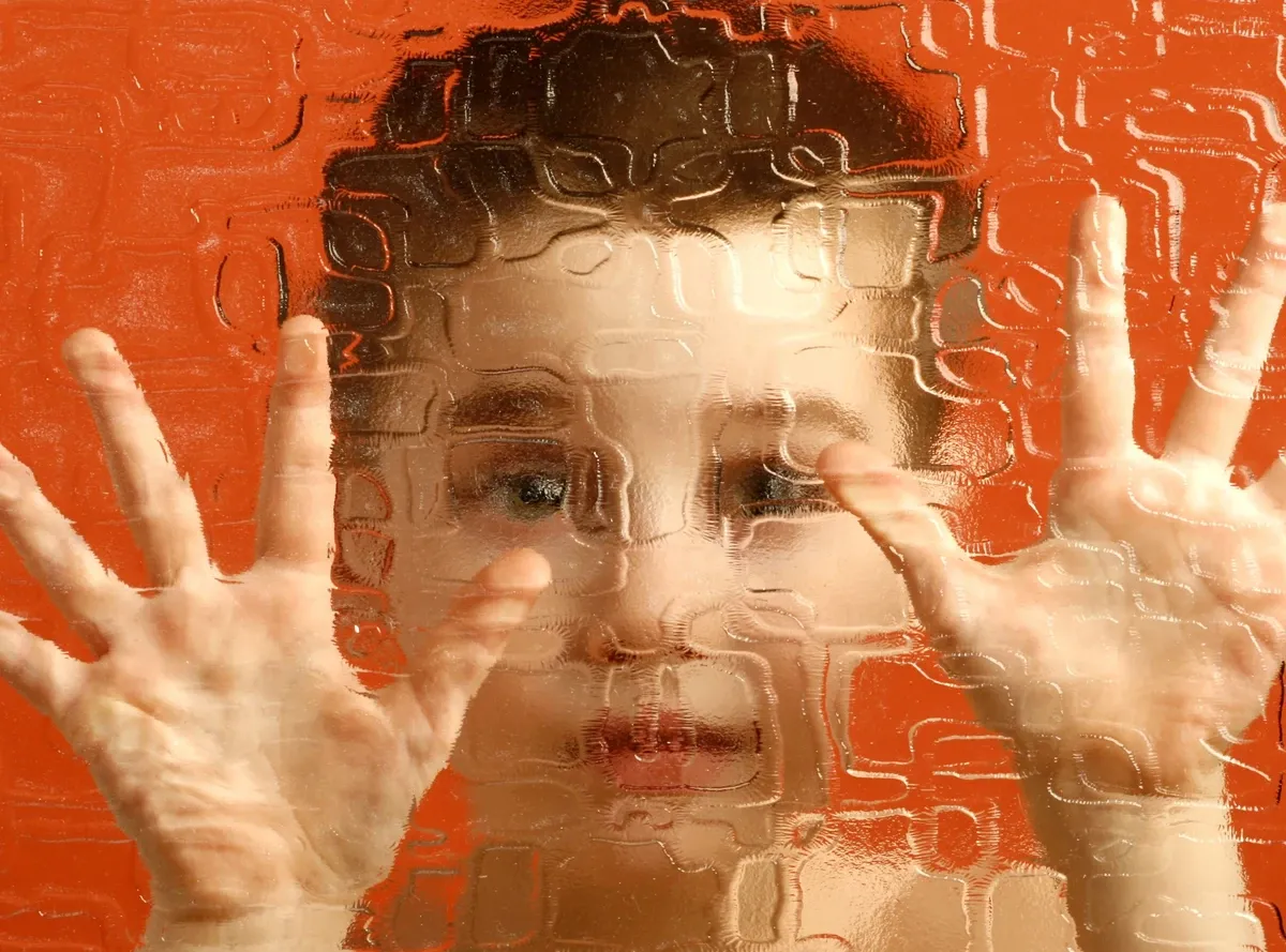 Czy autyzm jest wyleczalny? Prawda o leczeniu i wsparciu dla osób z autyzmem