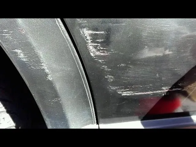 Jak naprawić porysowany zderzak plastikowy i uniknąć kosztownych błędów