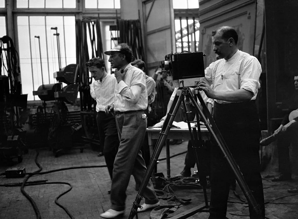 Jak powstał pierwszy film i dlaczego zmienił historię kina Jak powstał pierwszy film i dlaczego zmienił historię kina