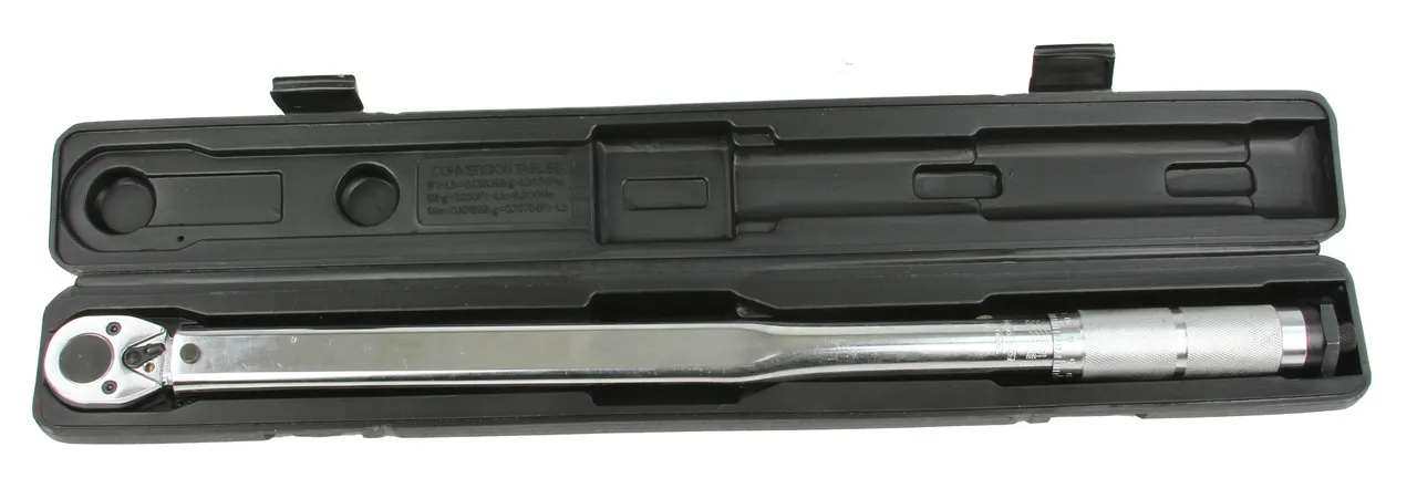 Precyzyjny klucz dynamometryczny 300 Nm: Dlaczego tak ważny?