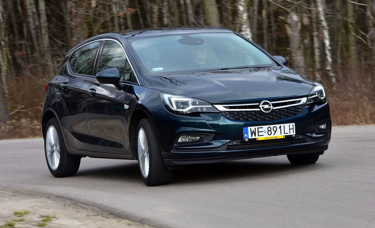 Opel Astra K: Jaki silnik wybrać, aby uniknąć kosztownych napraw?