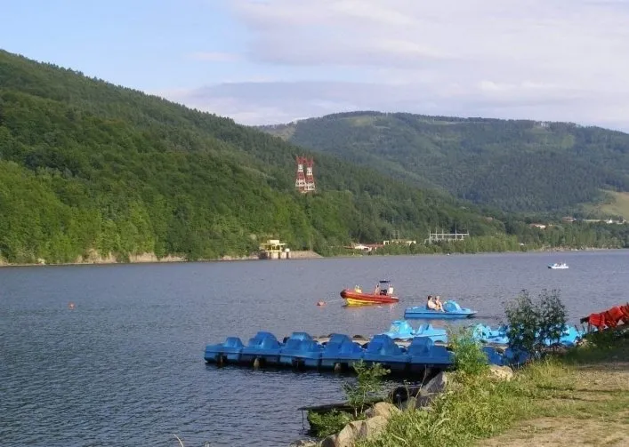 Kemping jezioro Żywieckie: idealne miejsce na rodzinny wypoczynek