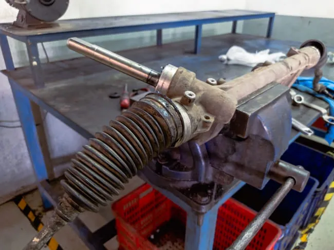 Ile kosztuje wymiana maglownicy? Sprawdź ceny i ukryte koszty