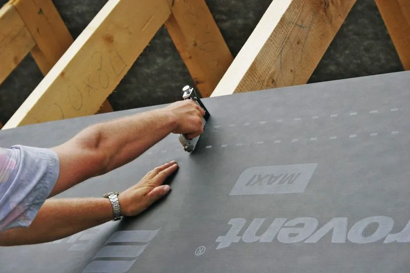 Jaka membrana bez deskowania? Najlepszy wybór dla Twojego dachu