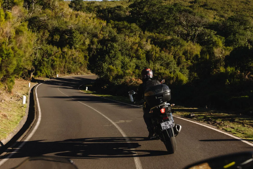 Najlepsze trasy motocyklowe w Polsce: przewodnik po przygodach